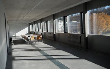 Bureau - image - 1