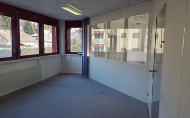 Office - image - 4