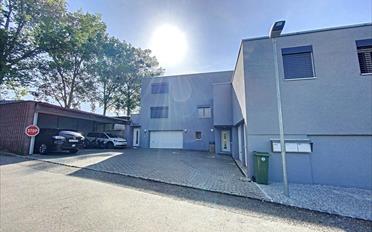 Single house - image - 3