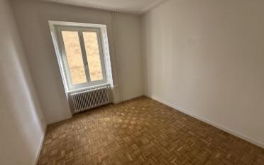 Apartment 4 rooms - image - 5