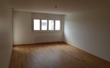 Apartment 4 rooms - image - 3