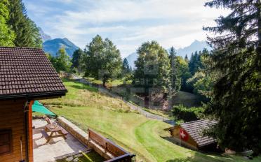 Chalet 4.5 rooms - image - 3