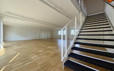 Office - image - 3