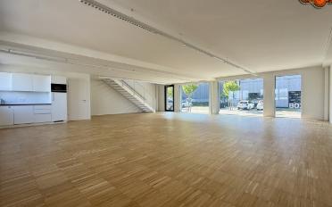 Office - image - 2