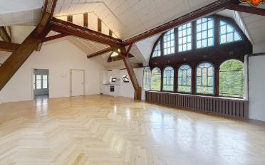 Loft 1 room - image - 1