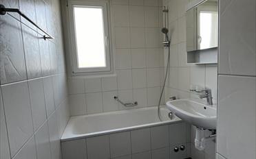 Apartment 4 rooms - image - 5