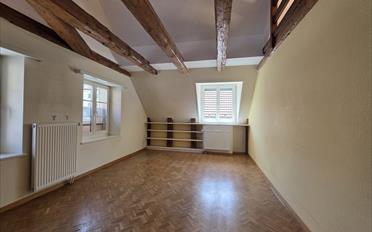 Apartment 4 rooms - image - 3