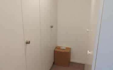 Bureau - image - 11