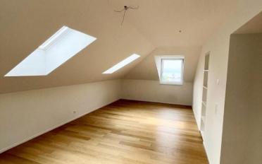 Dachwohnung 2 Zimmer - image - 4