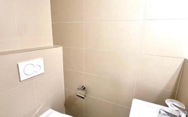 Apartment 4 rooms - image - 7