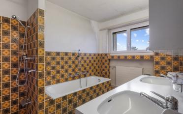 Einfamilienhaus 6.5 Zimmer - image - 3
