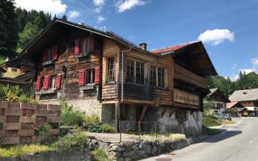 Chalet 6 pièces - image - 1