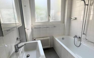 Apartment 4 rooms - image - 6