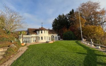 Einfamilienhaus 4.5 Zimmer - image - 1