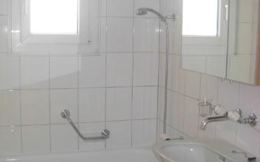 Apartment 4 rooms - image - 12