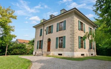 Single house 11 rooms - image - 1