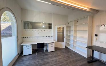 Office - image - 7
