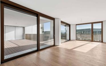 Apartment 5 rooms - image - 1