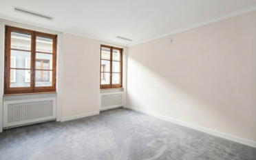 Office - image - 3
