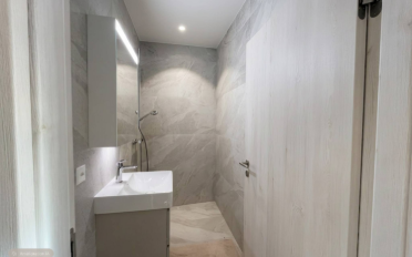 Apartment 5 rooms - image - 5