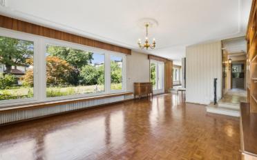 Einfamilienhaus 7.5 Zimmer - image - 4