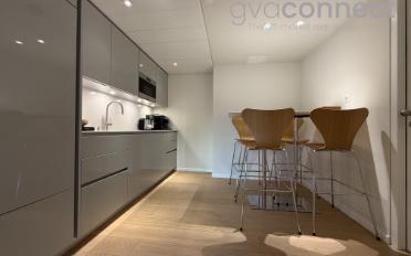 Office - image - 4