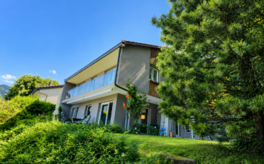 Doppeleinfamilienhaus 5.5 Zimmer - image - 1