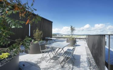 Office - image - 9