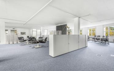 Office - image - 5