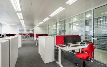 Commercial - image - 12