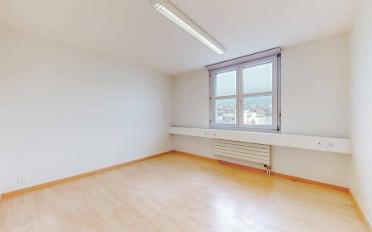 Bureau - image - 8