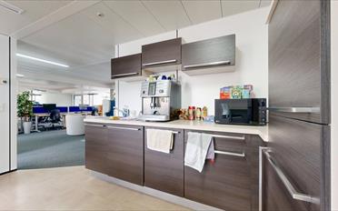 Office - image - 9