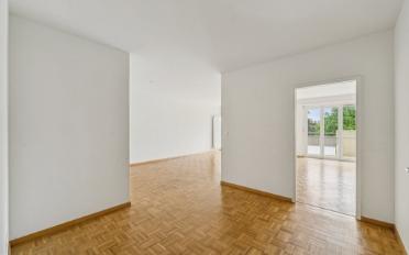 Apartment 4 rooms - image - 2