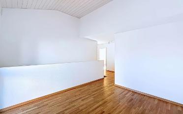 Single house 7 rooms - image - 9