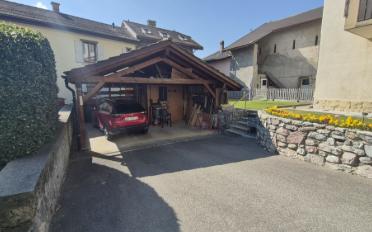 Bifamiliar house - image - 9