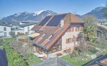 Einfamilienhaus 6.5 Zimmer - image - 1