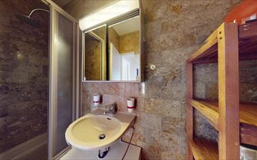 Furnished flat 6 rooms - image - 12