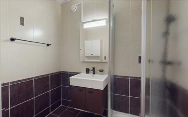 Furnished flat 4 rooms - image - 6