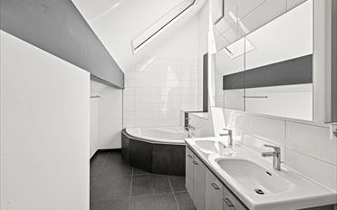 Apartment 5.5 rooms - image - 8