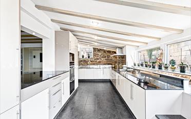 Reihenfamilienhaus 5.5 Zimmer - image - 3