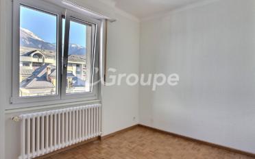 Apartment 2.5 rooms - image - 8