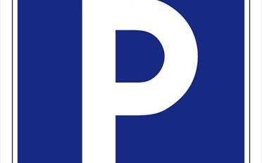 offener Parkplatz - image - 1