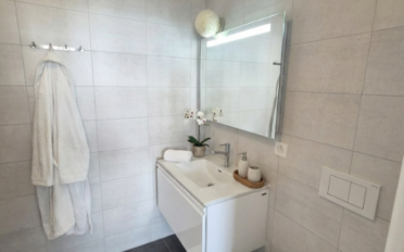 Apartment 4 rooms - image - 7