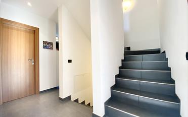 Villa 8.5 pièces - image - 5