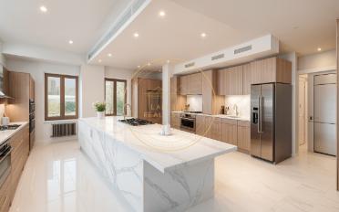 Maison 10 pièces - image - 2