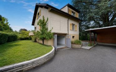 Einfamilienhaus 4.5 Zimmer - image - 1
