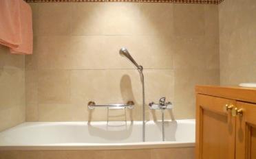 Apartment 4 rooms - image - 13