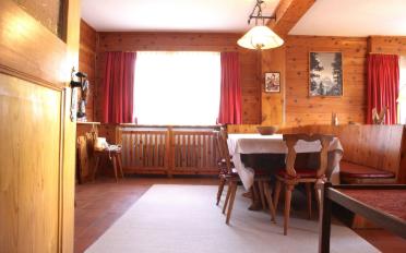 Chalet 8 Zimmer - image - 4