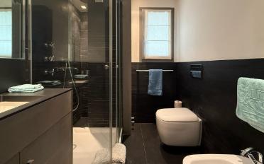 Apartment 4 rooms - image - 9