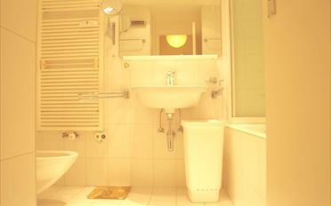 Apartment 4 rooms - image - 12